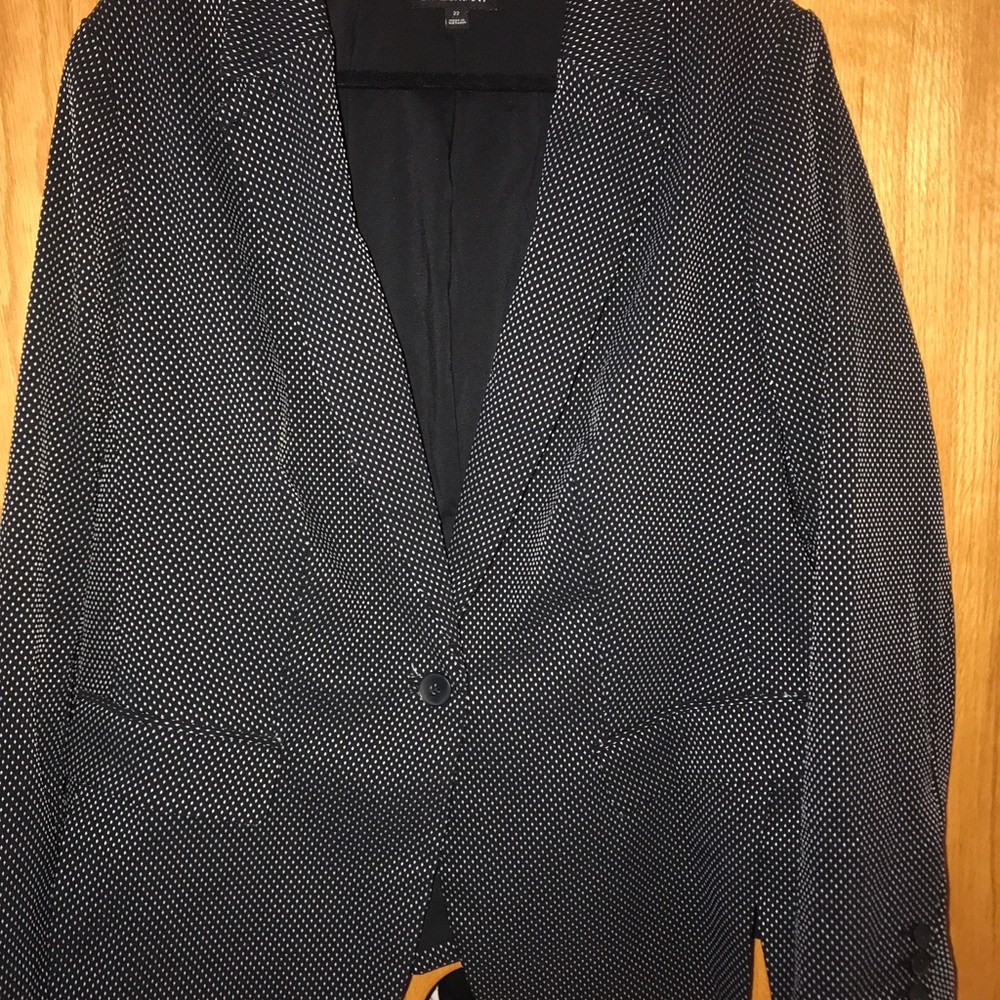 BRAND NEW Fitted, Business Professional Blazer
